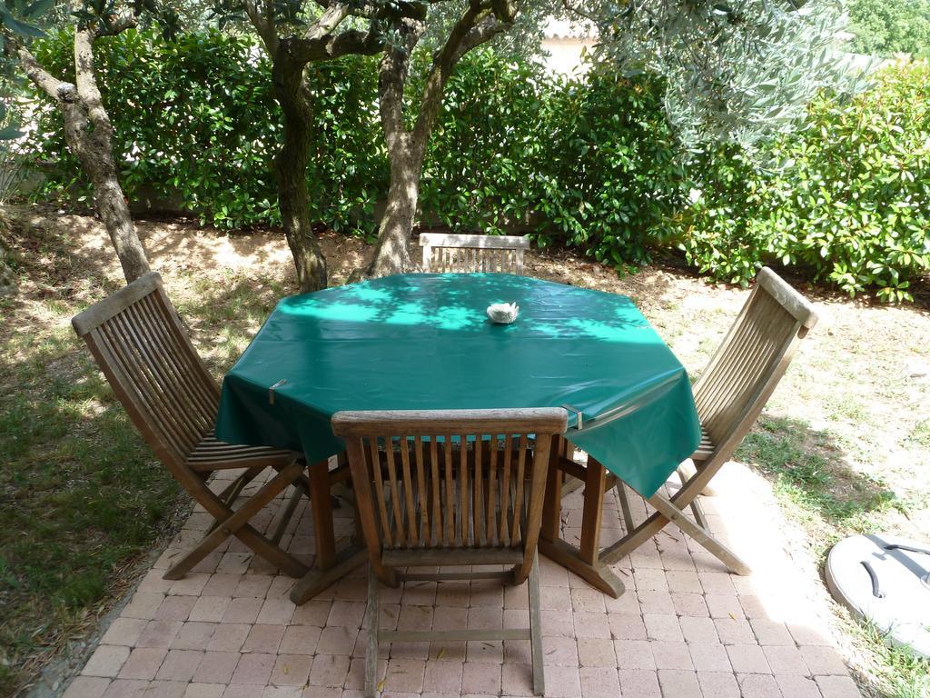 Mas De L'Olivette Bed & Breakfast Cotignac Bilik gambar